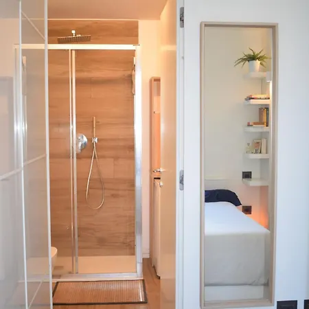 Apartment Bilocale Comfort & Cozy A 1 Min Dalla Metro X Duomo Milan
